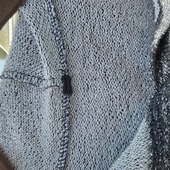 Set Of 2 Animal Sweaters - Llama and Owl Designs - Picture 5 of 6